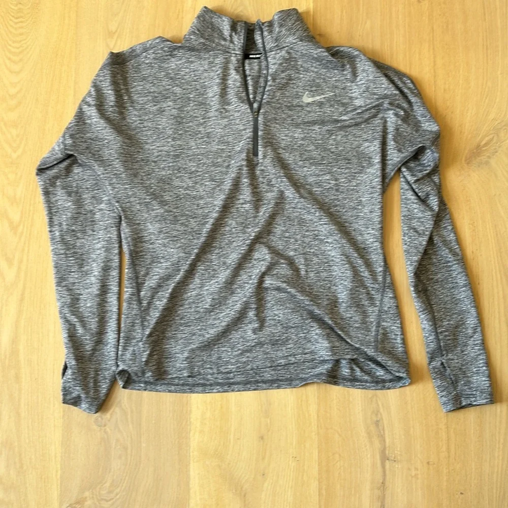 Nike pullover! - Picture 1 of 3